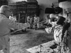 Imagen de archivo (20/02/1978).- El artista catalán Joan Miró, en su estudio de Palma de Mallorca. EFE/caa