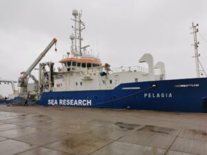 Fotografía del buque de investigación Pelagia facilitada por NIOZ. EFE