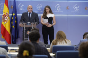 Miguel Tellado y Ester Muñoz, en una imagen de archivo.-EFE/ Zipi Aragon