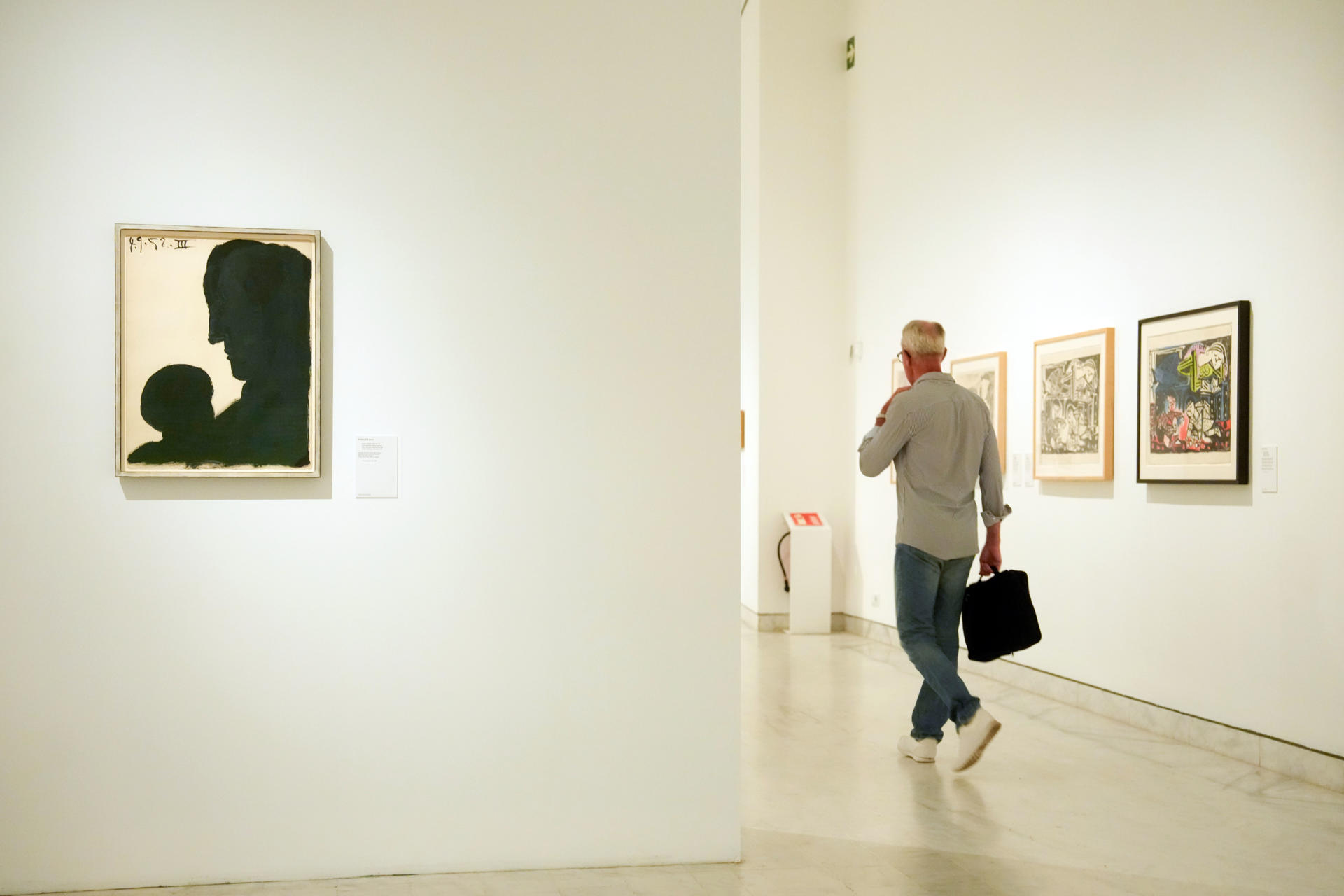 No es fácil ser hija de Pablo Picasso, pero tampoco de François Gilot", ha confesado este jueves Paloma Picasso en la presentación de la exposición 'Crecer entre dos artistas', con el que el Museo Picasso de Barcelona rinde homenaje a su hermano Claude. EFE/Enric Fontcuberta