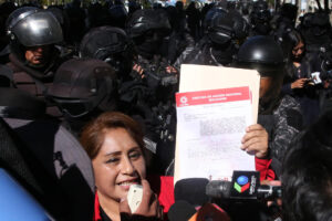 Fotografía de archivo de la representante del Partido de Acción Nacional Boliviano (Pan-Bol), Ruth Nina. EFE/ Luis Gandarillas