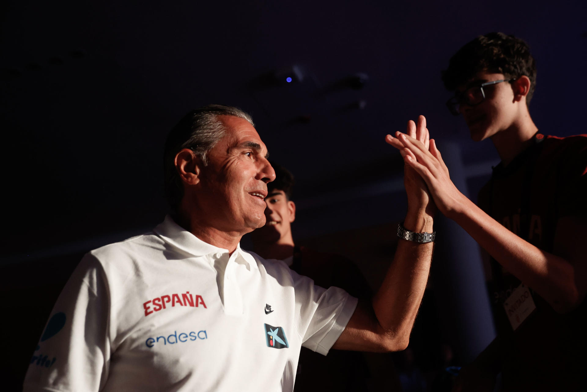 El seleccionador español de baloncesto, el italiano Sergio Scariolo, durante la presentación oficial de la Selección Española Masculina convocada para la fase de preparación del Eurobasket 2025, este martes en Madrid. EFE/ Mario Morón