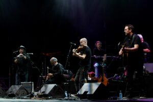 Imagen de archivo (15/07/2018) de la banda de folk gallega "Milladoiro", durante el concierto ofrecido en la 40 edición del Festival Internacional del Mundo Celta de Ortigueira. EFE/Kiko Delgado