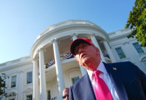 Foto de archivo del presidente Donald Trump.EFE/BONNIE CASH /