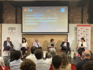 Presentación del informe ‘El agua en España: opiniones, actitudes y prioridades de los ciudadanos’, presentado esta mañana y elaborado por el Real Instituto ElCano. EFE/Lucía Pereda
