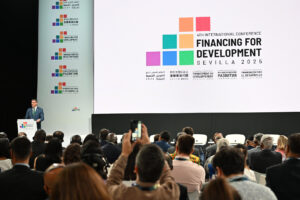 Vista de una de las sesiones de la Conferencia de Desarrollo de la ONU en Sevilla. EFE/ Moncloa/Borja Puig De La Bellacasa HANDOUT ATTENTION EDITORS:  HANDOUT EDITORIAL USE ONLY/NO SALES/ IMAGE TO BE USED ONLY IN RELATION TO THE STATED EVENT (MANDATORY CREDIT)
