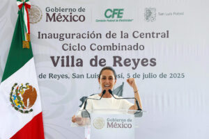 Fotografía cedida por la Presidencia de México, de la mandataria mexicana, Claudia Sheinbaum, hablando durante un acto este sábado en Villa de Reyes, San Luis Potosí (México). EFE/ Presidencia de México.