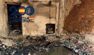 Un hombre ha sido detenido y ya ha ingresado en prisión acusado de incendiar la casa de su expareja en Coria del Río (Sevilla), unos hechos por los que se le atribuyen delitos de violencia de género, incendio y maltrato animal, según ha informado este miércoles la Policía Nacional en un comunicado.EFE/Policía Nacional //SOLO USO EDITORIAL/SOLO DISPONIBLE PARA ILUSTRAR LA NOTICIA QUE ACOMPAÑA (CRÉDITO OBLIGATORIO)//
