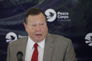 Foto de archivo del saliente embajador de Estados Unidos en El Salvador, William Duncan. EFE/ Rodrigo Sura