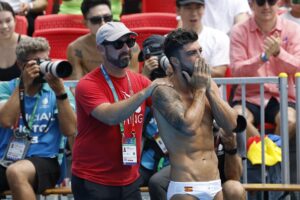 El español Carlos Gimeno en la final de la ronda masculina de 27m de salto de altura en el Campeonato Mundial de Natación Singapur 2025. EFE/EPA/RUNGROJ YONGRIT