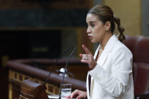 La diputada popular Sofía Acedo interviene durante el pleno del Congreso. EFE/ Mariscal