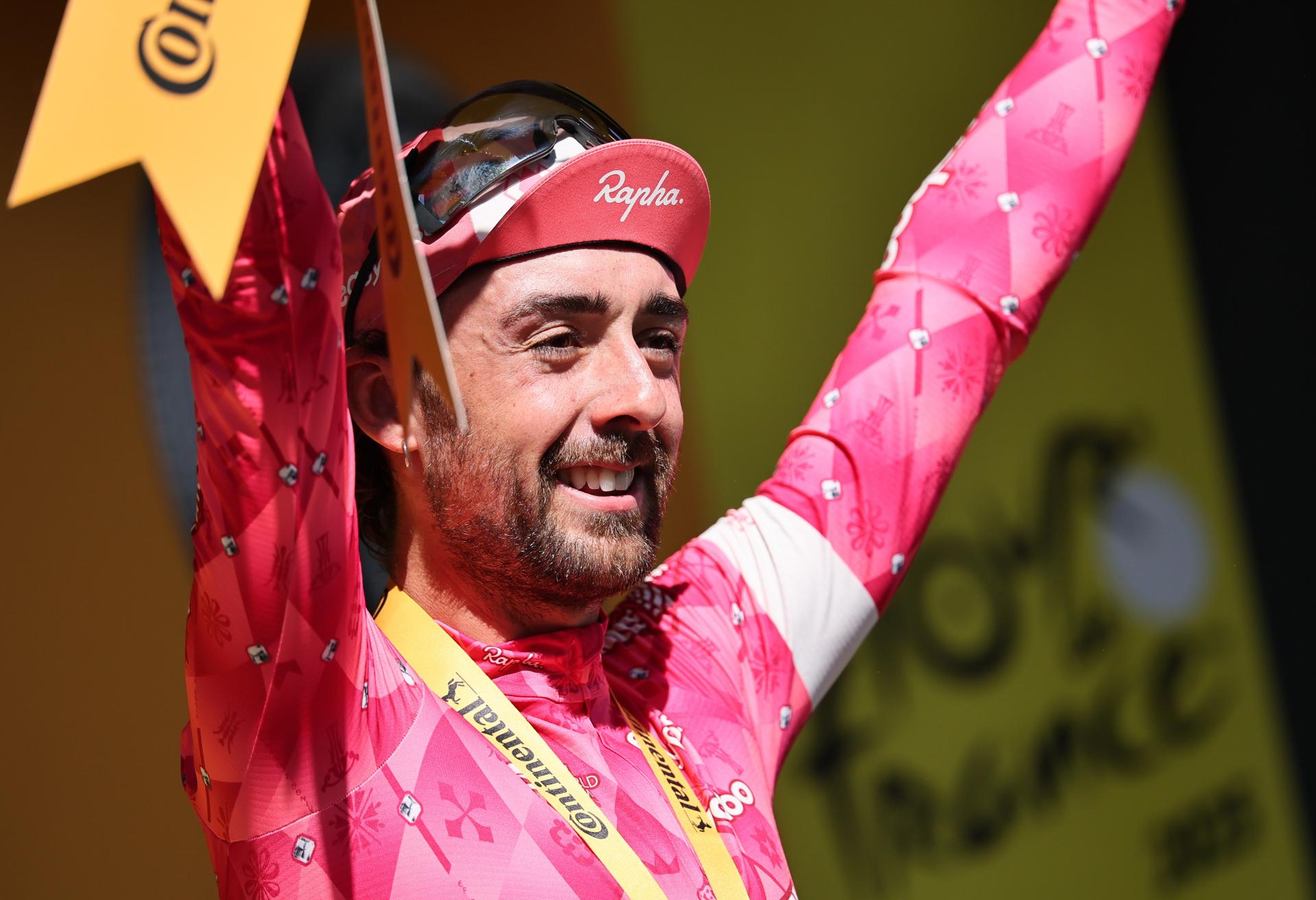 El irlandés Ben Healy se impuso en la sexta etapa del Tour de Francia, con final en Vire-Normandie. EFE/EPA/CHRISTOPHE PETIT TESSON
