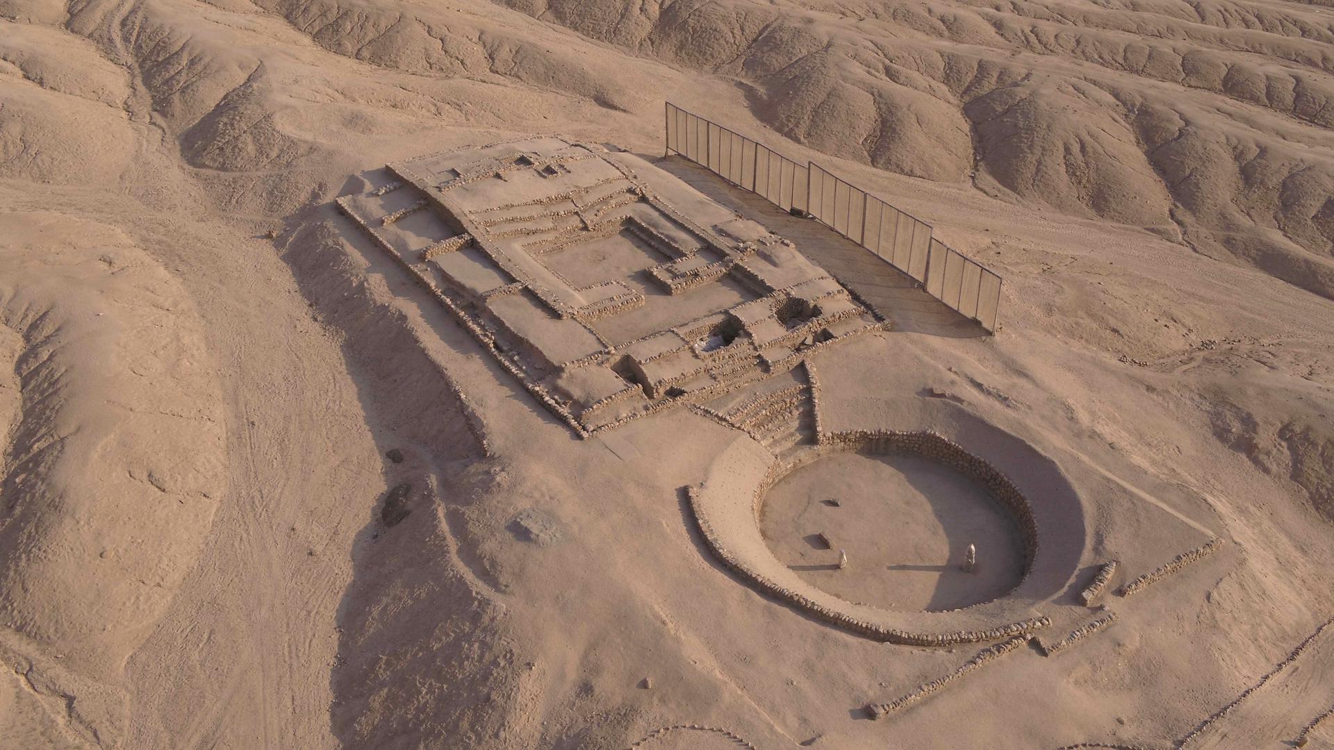 Fotografía cedida por la Zona Arqueológica Caral del asentamiento arqueológico de Peñico, con más de 3.800 años de antigüedad y ubicado al noroeste de Lima. El lugar abrirá sus puertas al mundo el sábado 12 de julio. EFE/ Zona Arqueológica Caral
