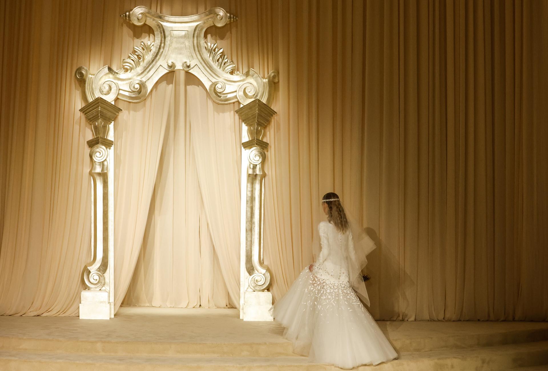 Desfile de la colección de Alta Costura que Chanel. EFE/EPA/MOHAMMED BADRA