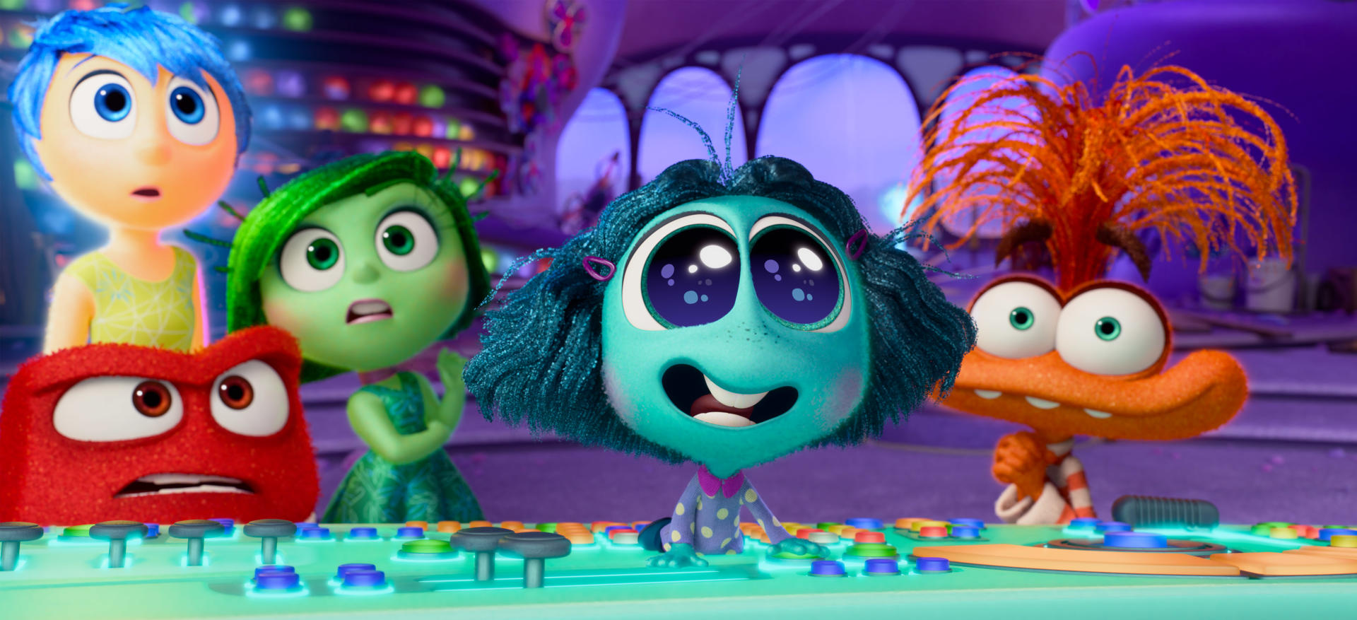 INSIDE OUT 2 - FEELING ENVY – In Disney and Pixar’s Inside Out 2, Envy may be small, but she sure knows what she wants. She’s perpetually jealous of everything everyone else has, and she’s not afraid to pine over it. Envy’s wishful thinking and fascination with the newest, coolest thing pulls her attention in all directions and longs for what Riley doesn’t have. Featuring Ayo Edebiri as the voice of Envy, Inside Out 2 releases only in theaters June 14, 2024. © 2024 Disney/Pixar. All Rights Reserved.