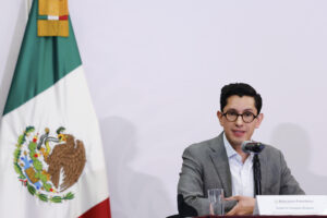 Fotografía de archivo del jefe de la Unidad para América del Norte de la Secretaría de Relaciones Exteriores (SRE) de México, Roberto Velasco, en una rueda de prensa, en Ciudad de México (México). EFE/ Sáshenka Gutiérrez