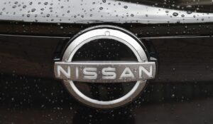 Foto de archivo del logo de la empresa Nissan. EFE/ROBERT GHEMENT