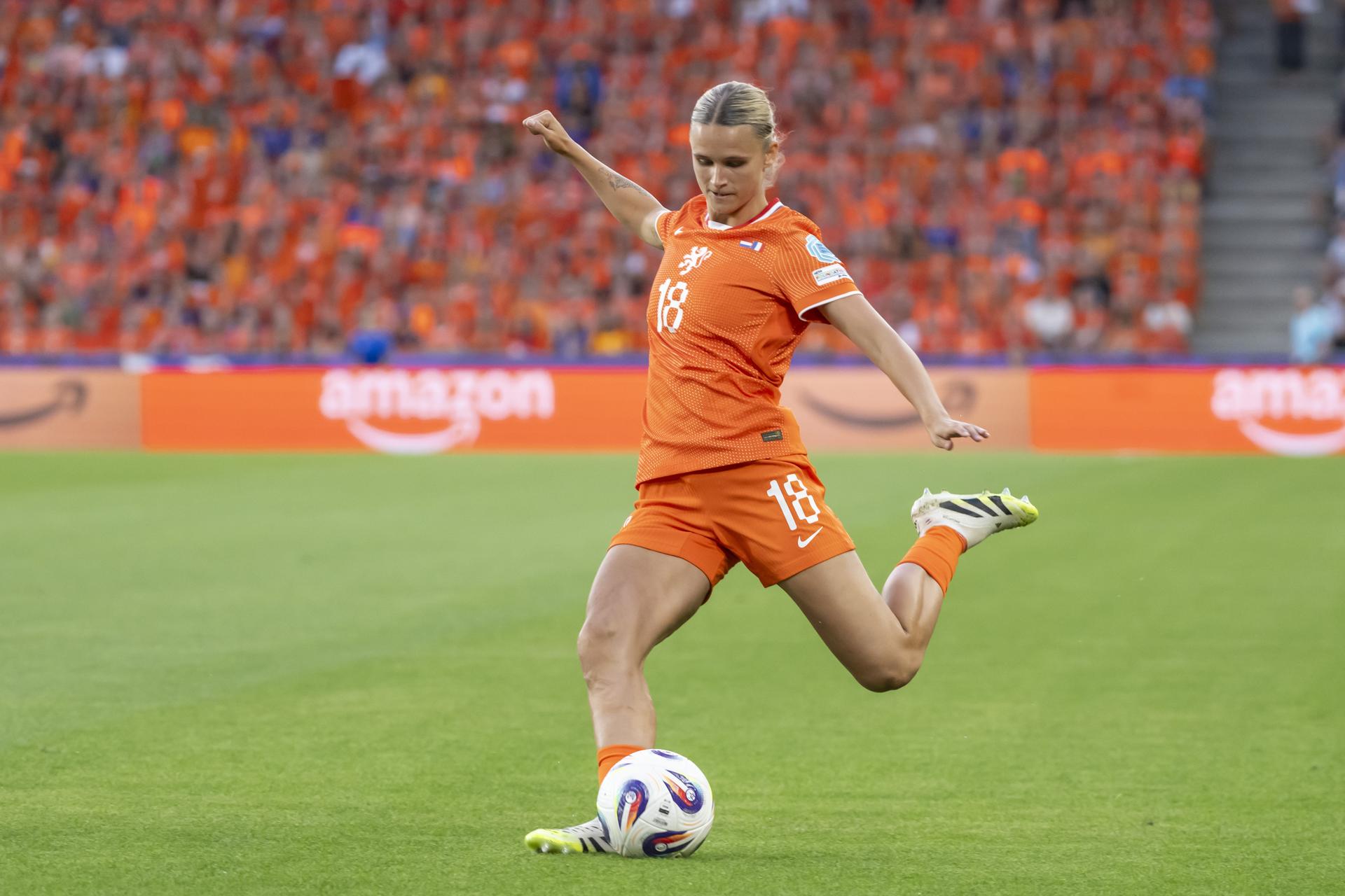 Kerstin Casparij, en un momento del partido. EFE/EPA/GEORGIOS KEFALAS.