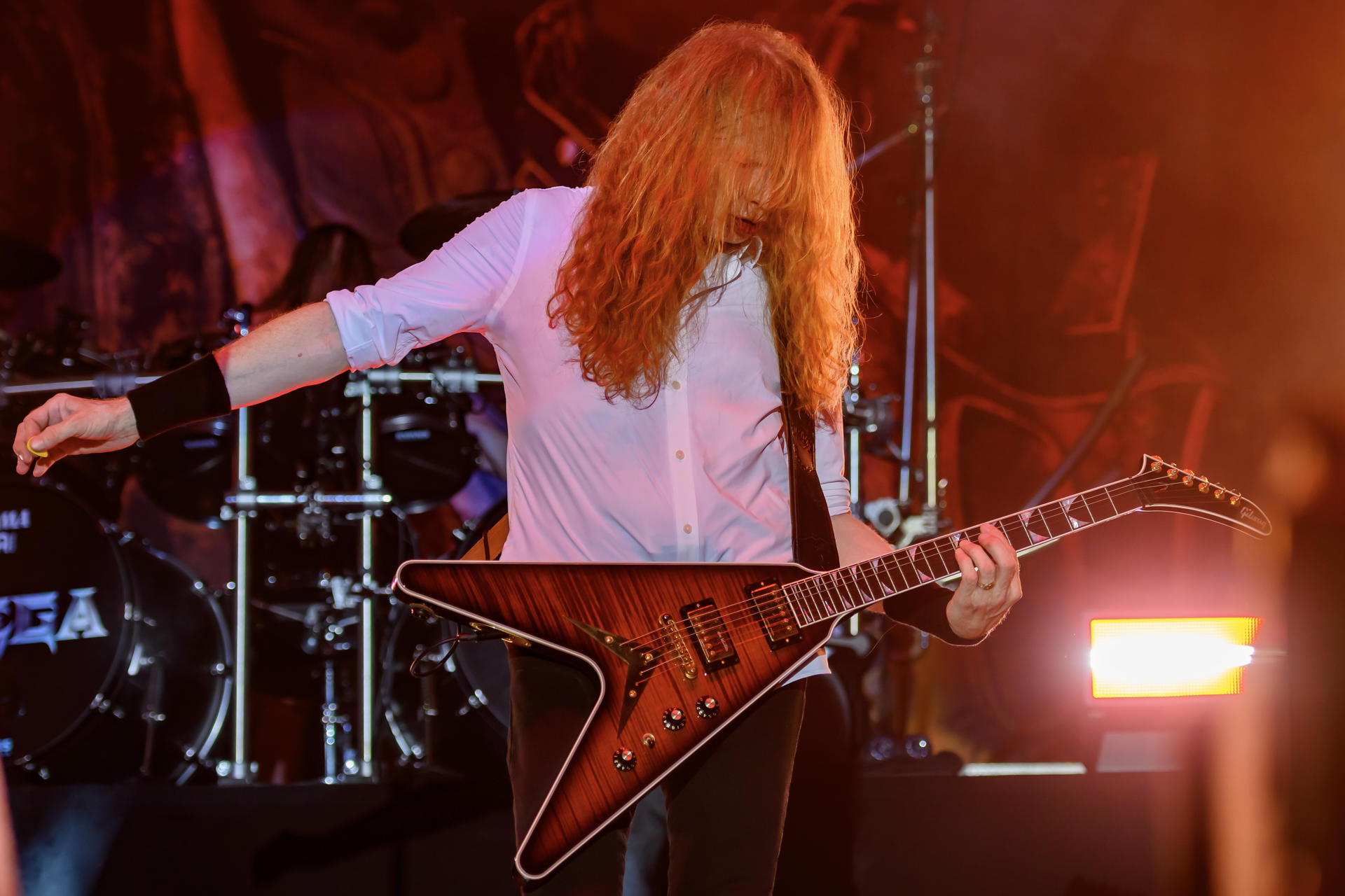 Imagen del concierto de Megadeth en el festival Icónica de Sevilla. EFE/Raul Caro.