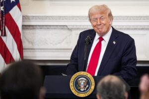 El presidente de Estados Unidos, Donald Trump, en una imagen del 14 de julio de 2025. EFE/EPA/YURI GRIPAS / POOL