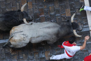 Imagen del sexto encierro de los Sanfermines. EFE/J.P. Urdiroz