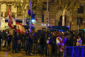Imagen de archivo de las protestas convocadas contra la amnistía y contra el Gobierno de Pedro Sánchez frente a la sede del PSOE en Madrid. EFE/Juanjo Martín