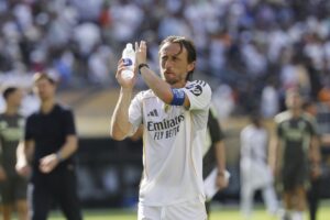 Modric en su último partido con la camiseta del Real Madrid, en el Mundial de Clubes, contra el Paris Saint Germain, en EEUU. EFE/EPA/CJ GUNTHER
