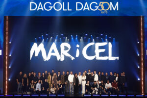 Imagen de archivo de una foto de familia de la compañía de teatro Dagoll Dagom tras un ensayo el año pasado de la reposición de su musical más emblemático, 'Mar i Cel', obra con la que celebran 50 años de trayectoria y se despedirán definitivamente de los escenarios. EFE/ Alejandro García
de la compañía Dagoll Dagom tras presentar los actos de celebración del 50 aniversario de la compañía. EFE/Quique García
