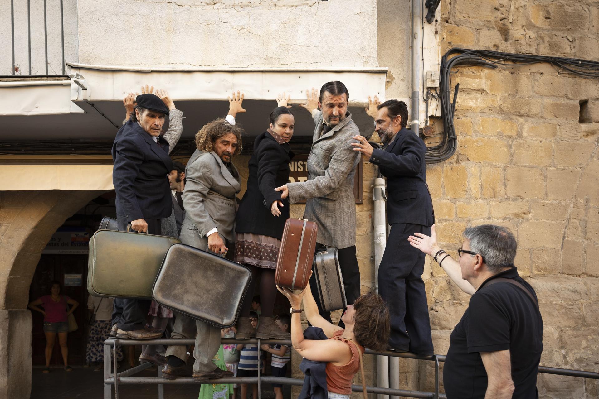 Imagen de archivo del 26/07/2024. La compañía Kamchàtka durante la representación de ‘Kamchàtka’ en la 25º edición del Festival de Teatro de Olite EFE/Villar López