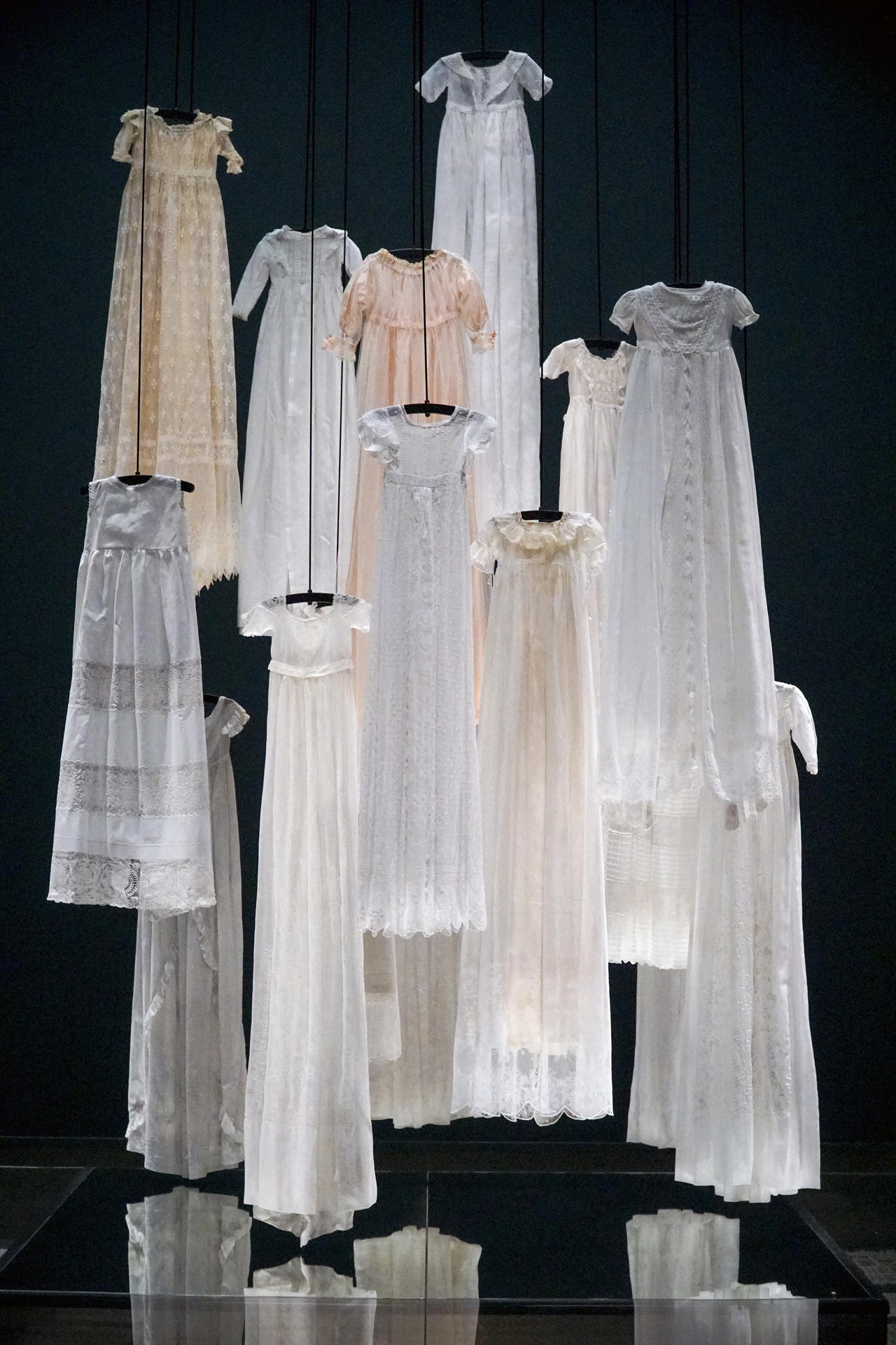 Fotos de la exposición 'Monomanía' sobre la psique humana que acoge este verano el Rijksmuseum de Ámsterdam y que ha sido presentada a la prensa este miércoles. EFE/Imane Rachidi
