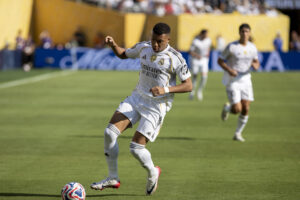 Kylian Mbappé ante el Dortmund en New Jersey, el pasado día 5 de julio, Nueva York. EFE/Angel Colmenares