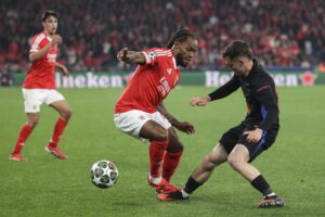 El jugador del Benfica Renato Sanches (I) en una foto de archivo. EFE/EPA/MIGUEL A. LOPES