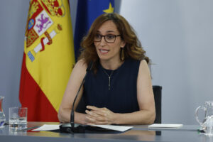 La ministra de Sanidad, Mónica García, en una imagen de archivo. EFE/ JJ. Guillén