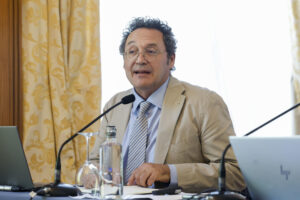Imagen de archivo (21/07/2025) del fiscal general del Estado, Álvaro García Ortiz, en los cursos de verano de la Universidad Complutense.-EFE/ Chema Moya