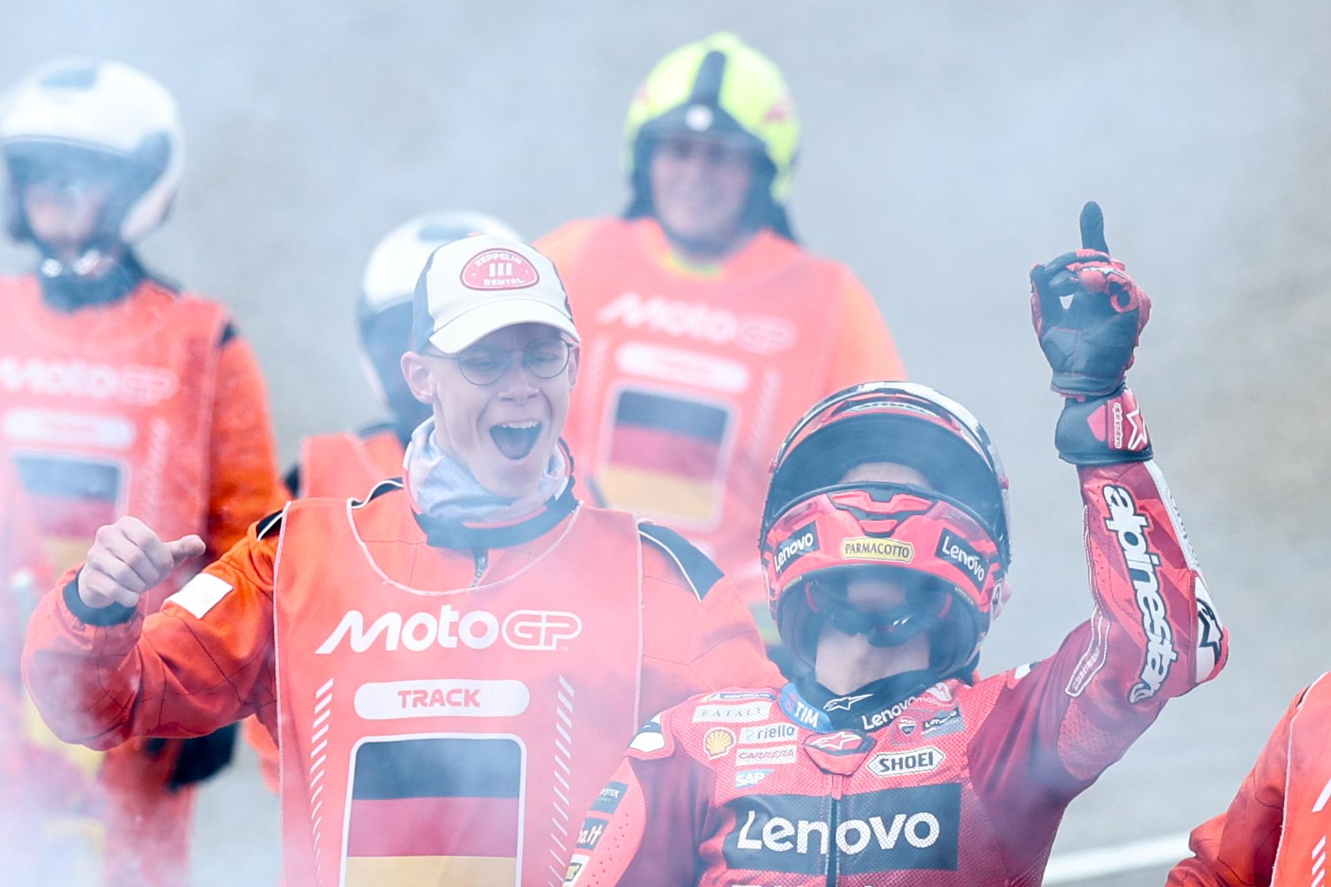 El español Marc Márquez (Ducati Desmosedici GP25) en Alemania, en el circuito de Sachsenring. EFE/EPA/FILIP SINGER