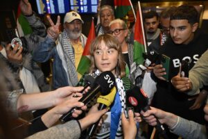 La activista Greta Thunberg (c) en una foto de archivo. EFE/EPA/Anders Wiklund/TT SWEDEN OUT