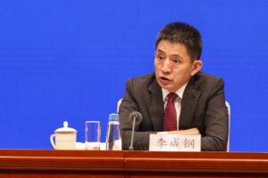 Fotografía de archivo de Li Chenggang, viceministro de Comercio y representante para comercio internacional de China. EFE/EPA/Wu Hao