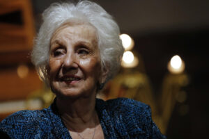 Fotografía de archivo de la presidenta de las Abuelas de Plaza de Mayo de Argentina, Estela de Carlotto. EFE/Mario Guzmán