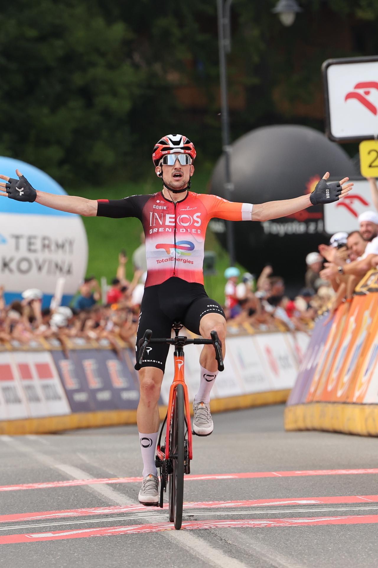 El monegasco Victor Langellotti (Ineos Grenadiers) se impuso este sábado en la penúltima etapa de la Vuelta a Polonia y se hizo con el liderato. EFE/EPA/Grzegorz Momot