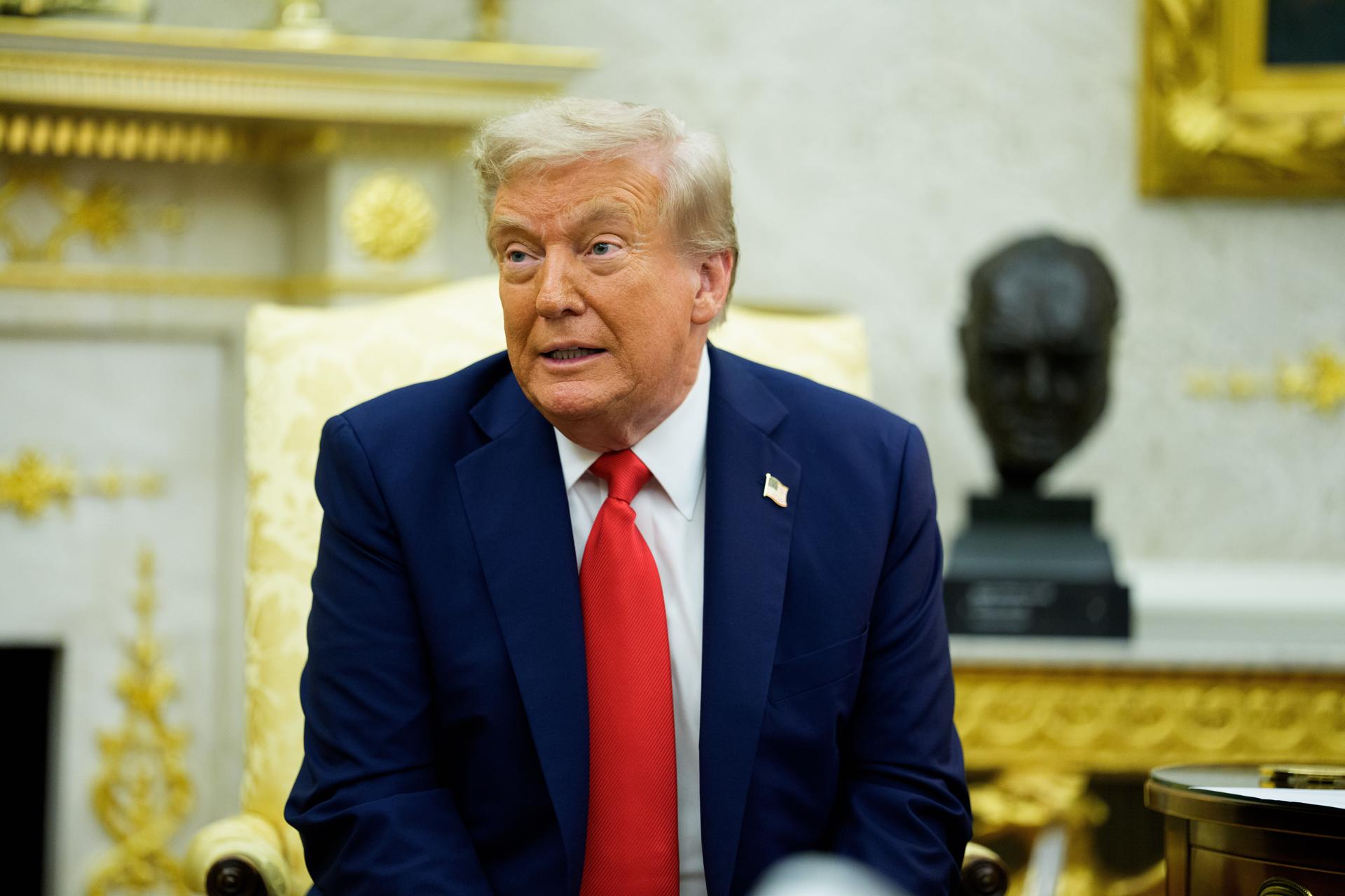 Donald Trump, presidente de Estados Unidos. EFE/EPA/AARON SCHWARTZ / POOL
