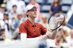 El italiano Jannik Sinner avanzó a la tercera ronda del US Open. EFE/EPA/SARAH YENESEL