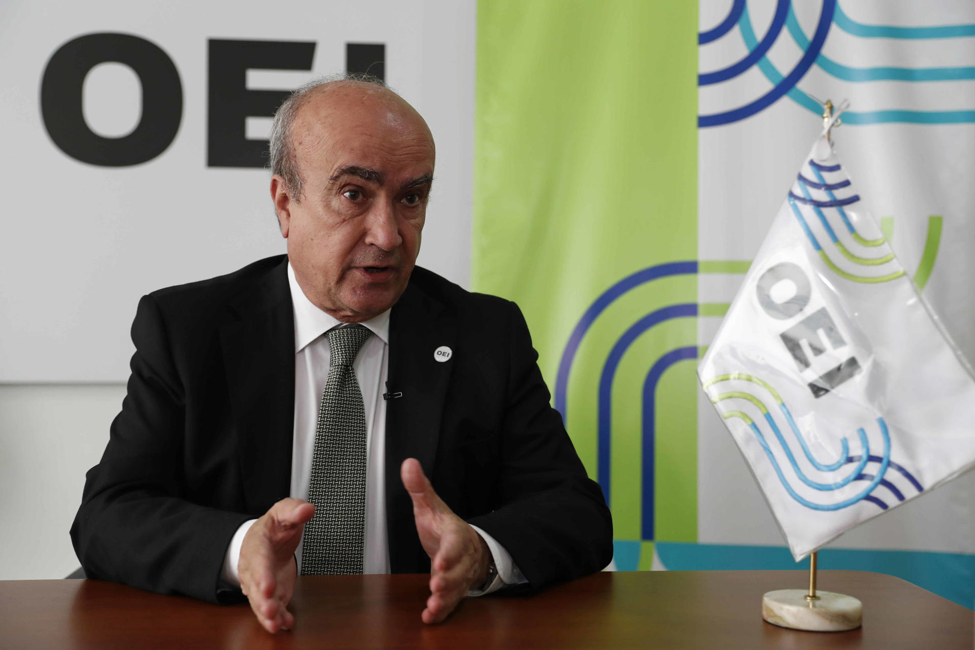 Fotografía de archivo del secretario general de la Organización de Estados Iberoamericanos (OEI), el español Mariano Jabonero, durante una entrevista con Efe en la sede de la organización, en Lima (Perú). EFE/Paolo Aguilar