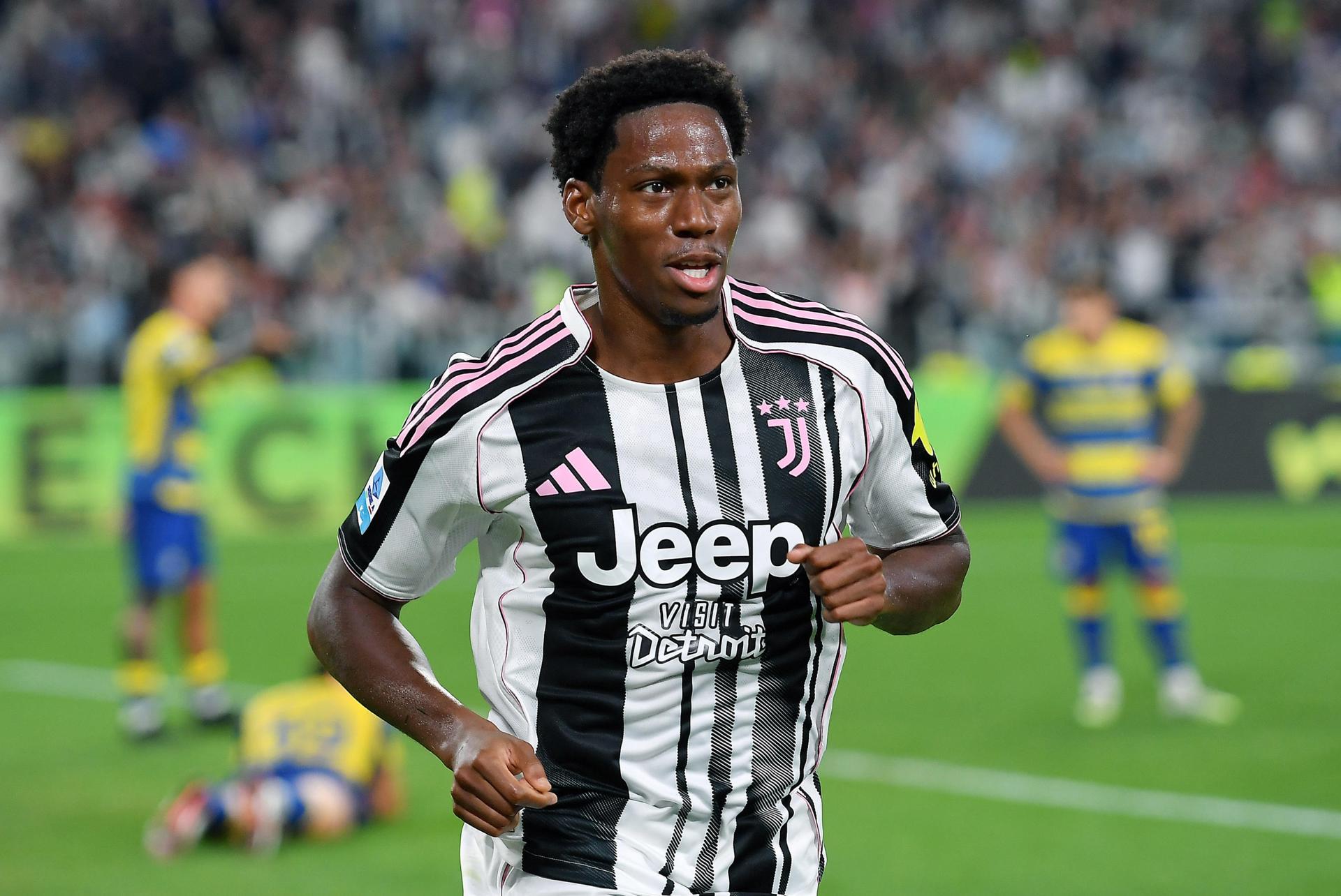 El jugador del Juventus Jonathan David celebra el 1-0 durante el partido de la Serie A que han jugado Juventus FC y Parma Calcioa en el Allianz Stadium en Turin,Italia. EFE/EPA/ALESSANDRO DI MARCO