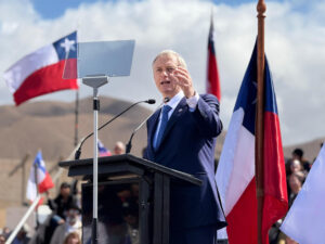 Fotografía cedida por prensa del candidato presidencial José Antonio Kast, durante el lanzamiento de su campaña este lunes, en Antofagasta (Chile). EFE/ Prensa José Antonio Kast
