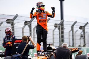 El piloto de McLaren el australiano Oscar Piastri tras el Gran Premio de Países Bajos. EFE/EPA/SEM VAN DER WAL