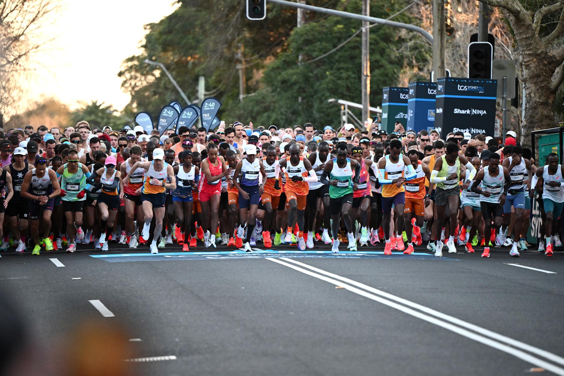 Salida del Maratón de Sídney. EFE/EPA/BIANCA DE MARCHI