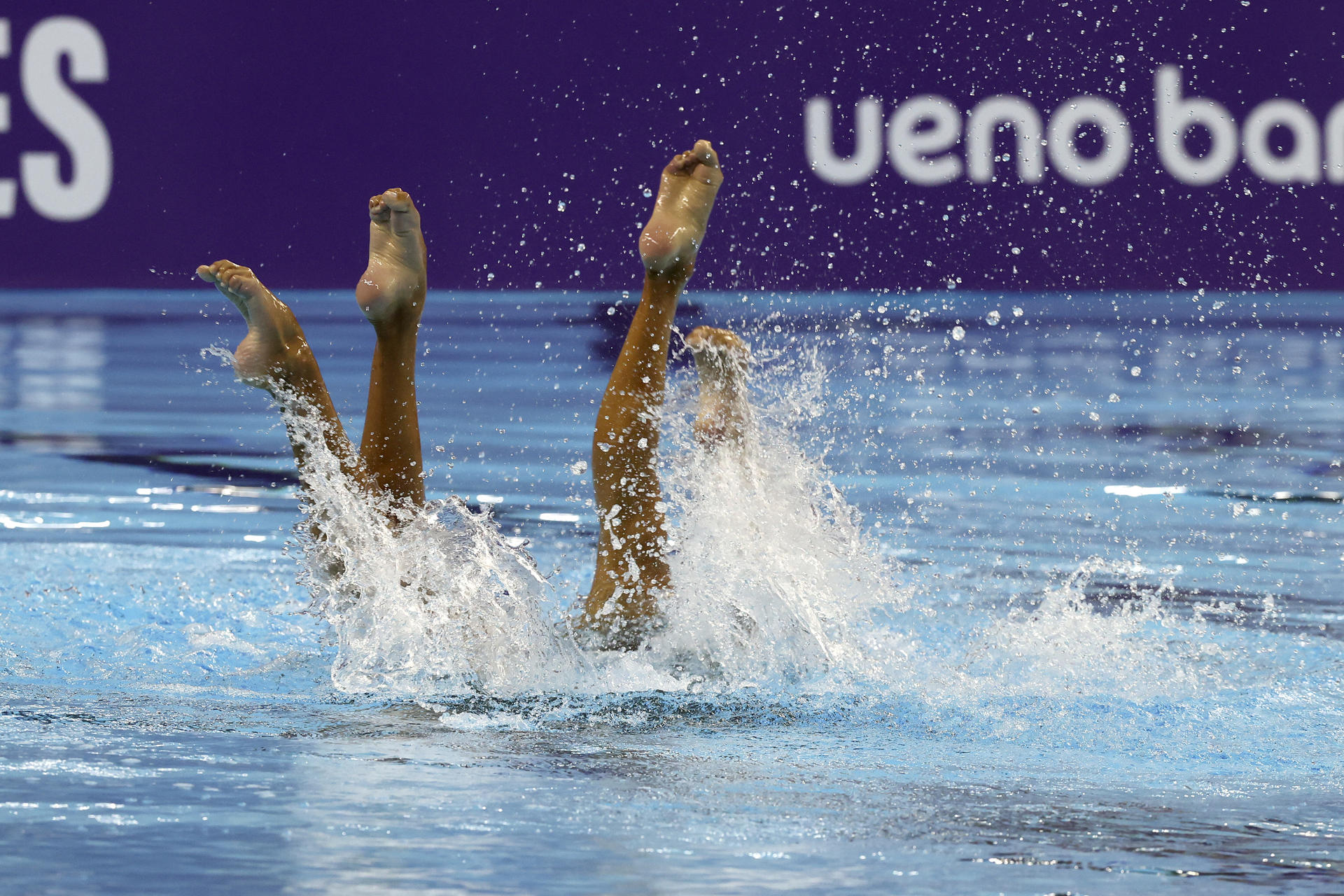 Hyeonseo Ryou y Ana Maria Camero, de Estados Unidos, ganaron el bronce en la natación artística duetos rutina libre, en los II Juegos Panamericanos Junior. EFE/Rodrigo Sepúlveda