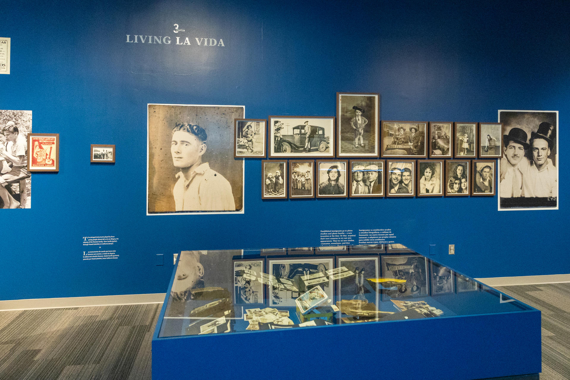 Fotografía cedida por la Fundación Consejo de España-EEUU que la exposición 'Emigrantes invisibles' este miércoles, en Miami (Estados Unidos). EFE/ Fundación Consejo De España- EEUU
