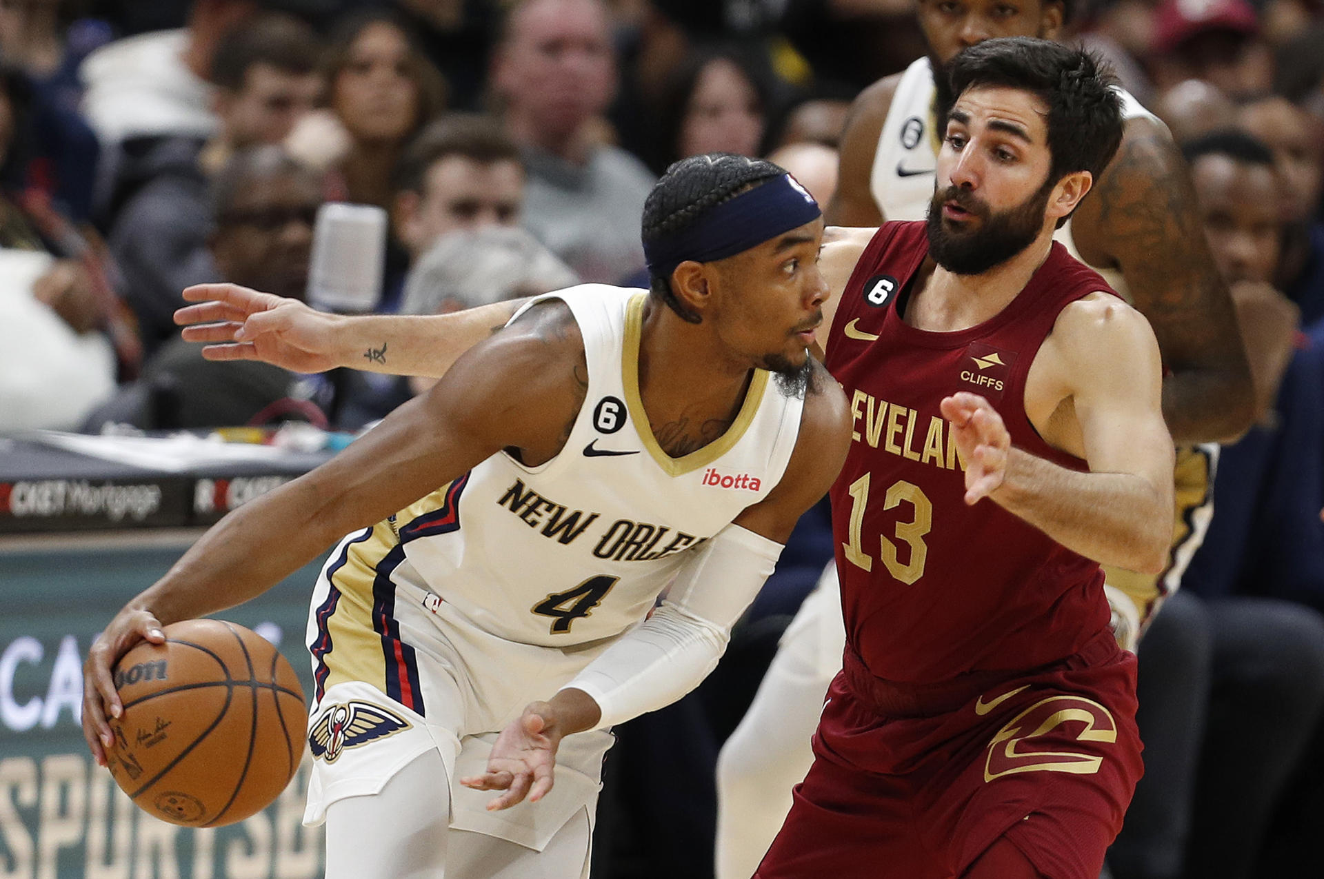 Fotografía de David Maxwell, en la que puede verse en una imagen de archivo del 16 de enero de 2023 al base estadounidense Devonte' Graham cuando era jugador de los New Orleans Pelicans, de la NBA. EFE
