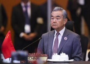 El canciller chino, Wang Yi, en una foto de archivo. EFE/EPA/HASNOOR HUSSAIN / POOL